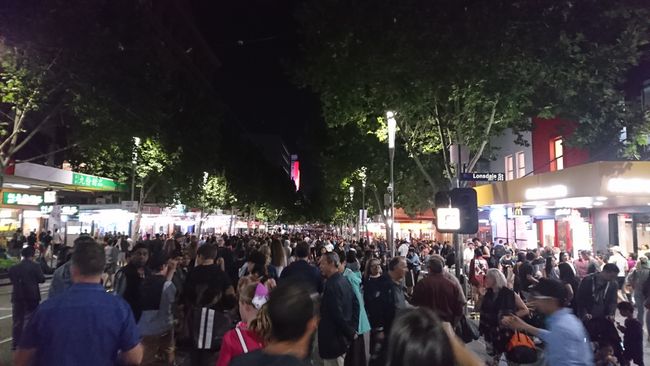 Crowd at the White Night
