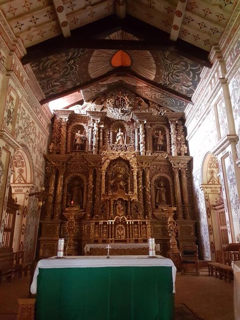San Miguel: Kirche