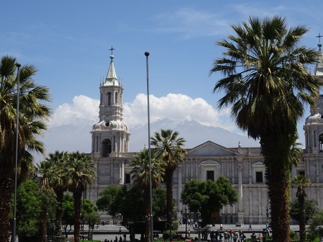 Arequipa, the white city at the foot of Misti