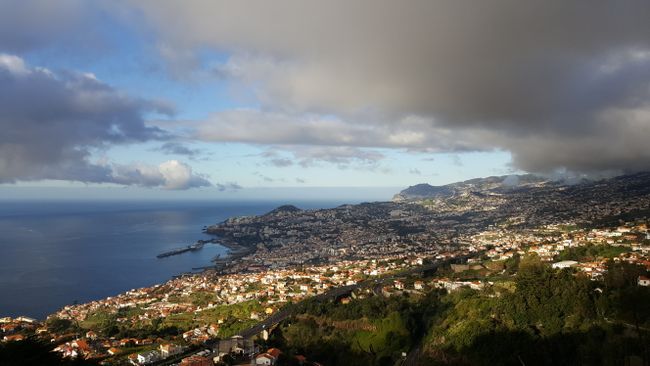 Hostel-Ausblick auf Funchal