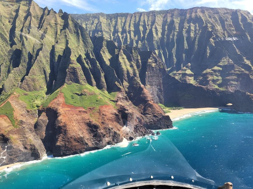 With the helicopter over Kauai, Day 17