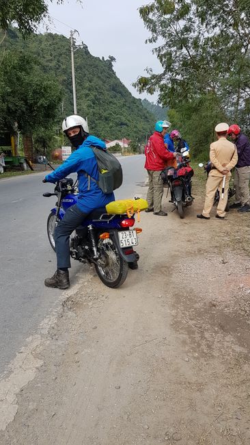 Vietnam: Jelajah Moped Vietnam Utara