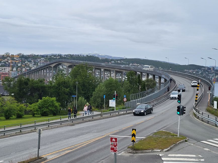 Connecting bridge from Tromso to Tromsdalen