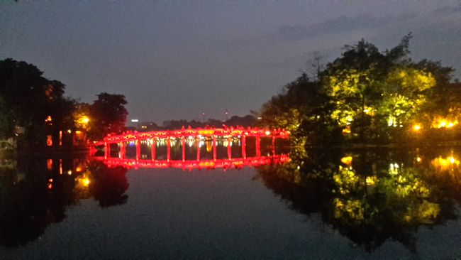 Illuminated bridge to Ngoc Son