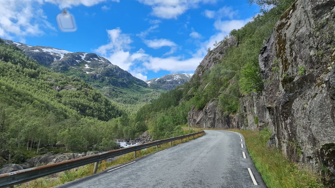 On the way to Røldal
