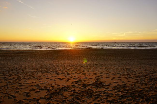 Holland September 2018 - Sunset at the Beach