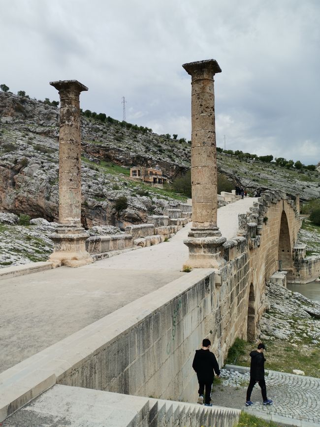 तुर्किये, ग्रीक मंदिरे आणि रोमन पूल