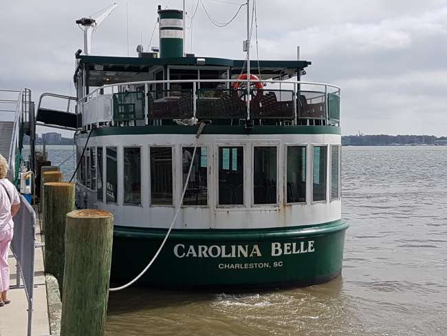 Shipment with the Carolina Belle in the port of Charleston