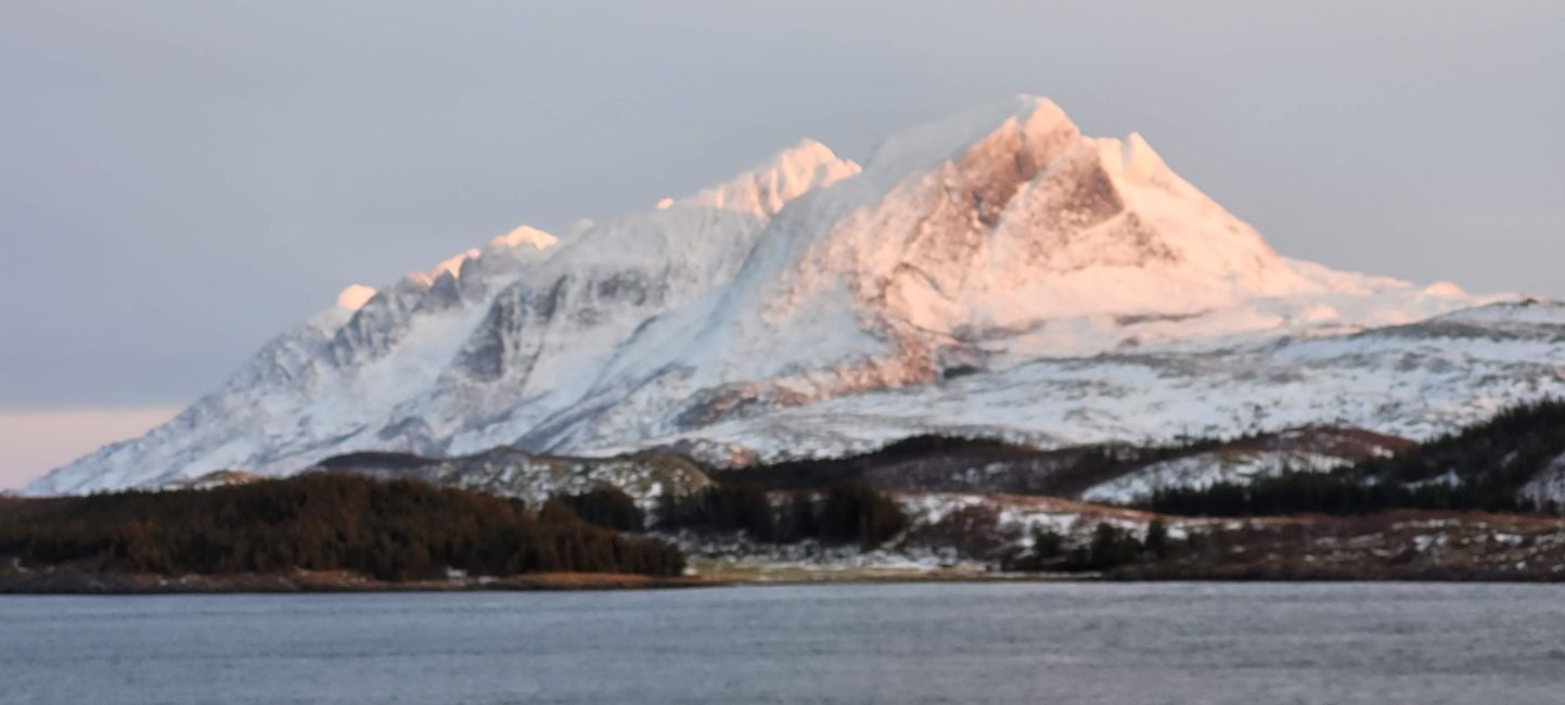 Hurtigruten Richard With
December 28, 2022