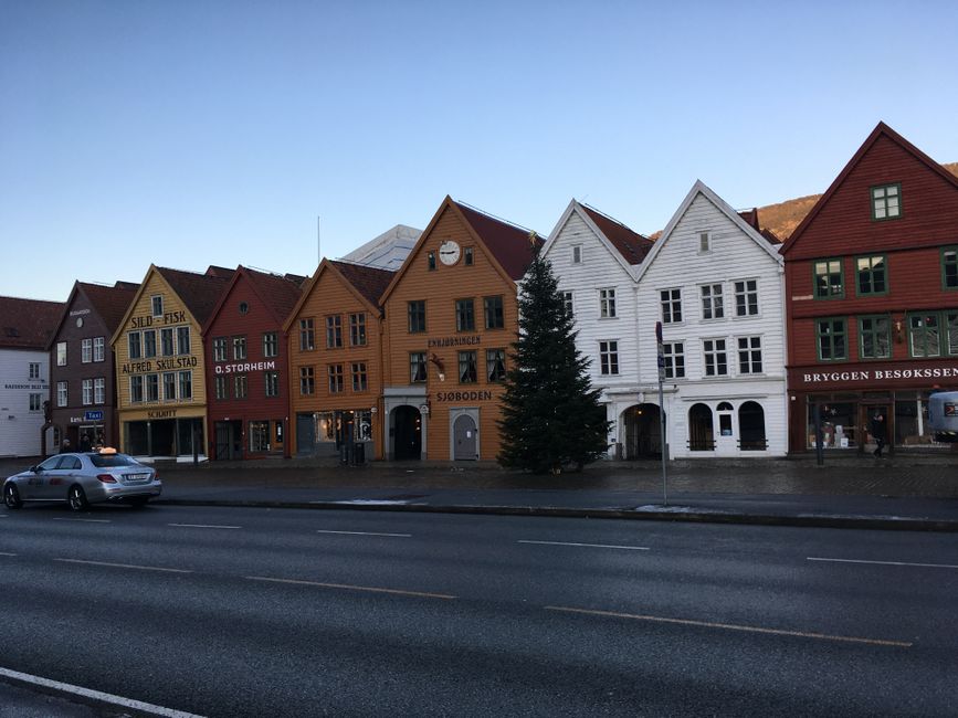 Day 3, Bryggen houses