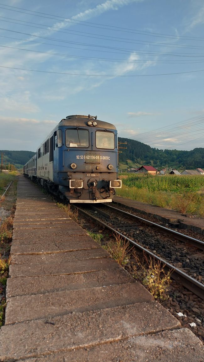 Romanian train at Petrova Station