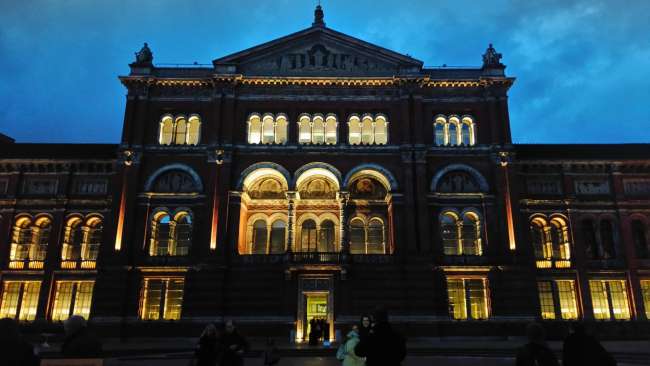 the beautiful Victoria & Albert Museum in Kensington
