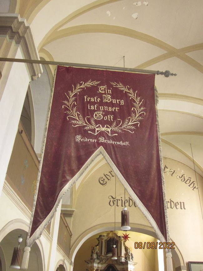 Evangelisches Banner in Seiden