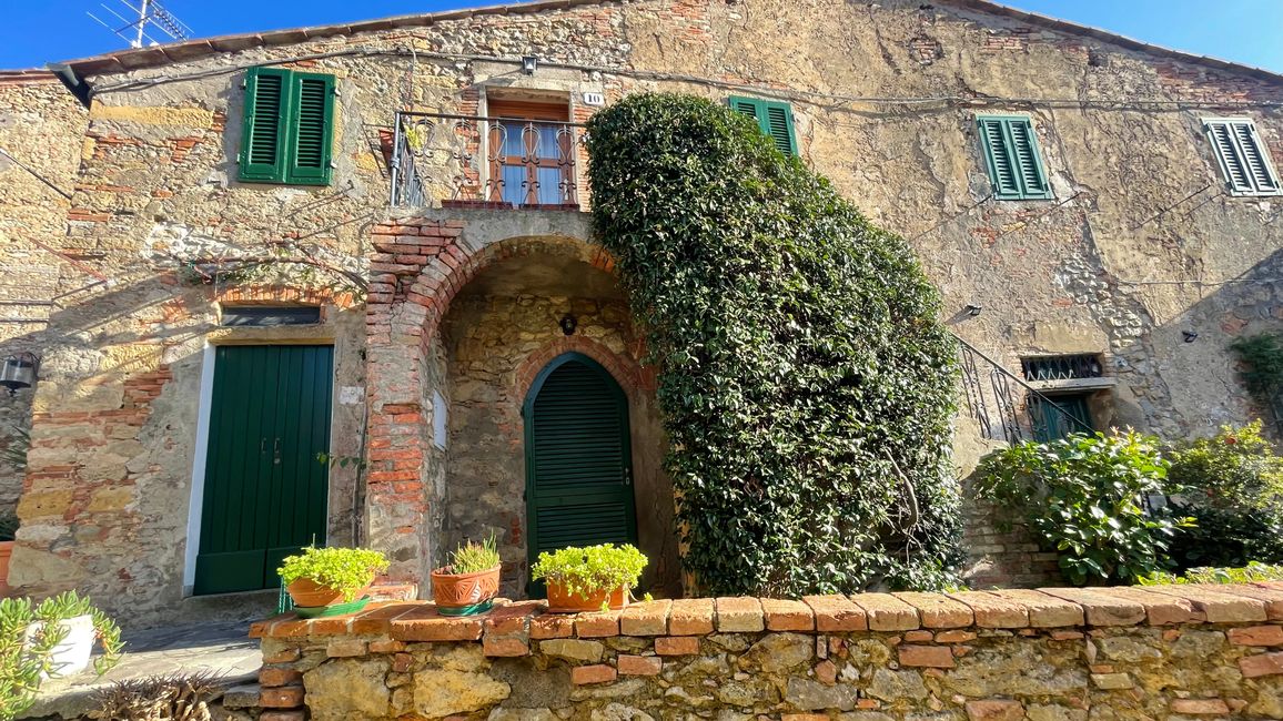 Beautiful Tuscan Mountain Villages