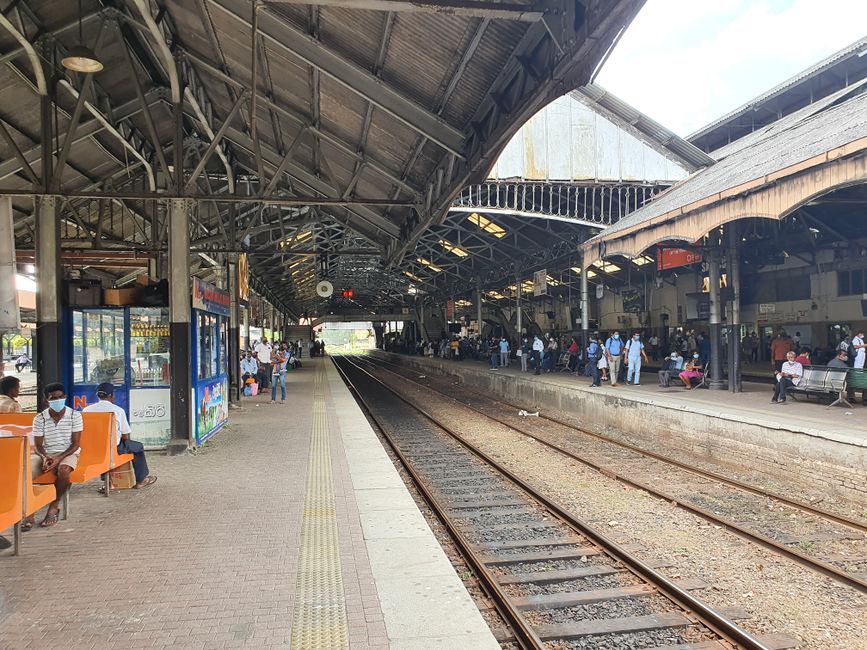 Der wichtigste Bahnhof: Colombo Fort