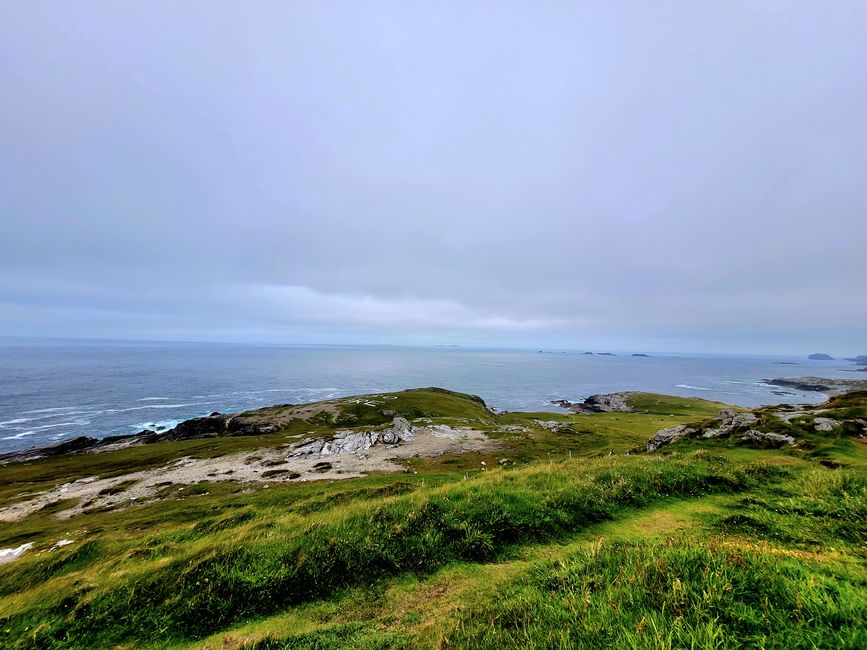 Derry & the Bloody Sunday & Midsummer at the northernmost point of Ireland - Malin Head