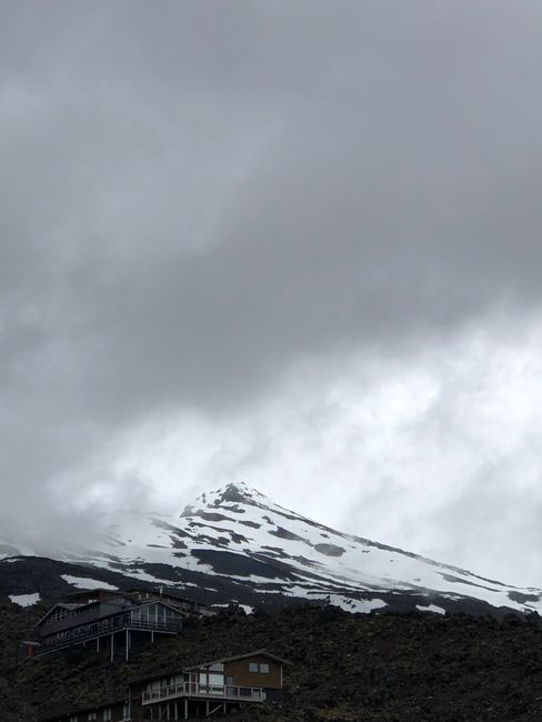 Skigebiet mitten an Vulkanhängen ⛷