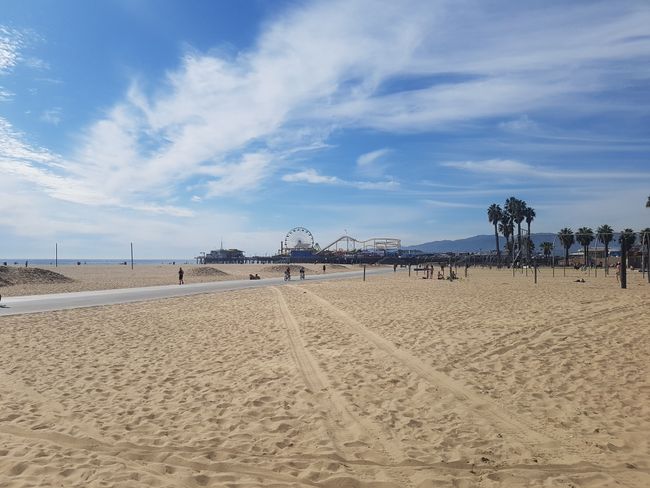 Venice Beach mit Blick Richtung Santa Monica Pier