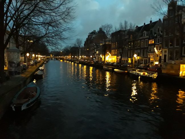 Amsterdam am Abend