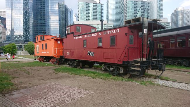 Turntable at the train museum in Toronto