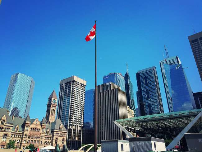 Nathan Phillips Square, Downtown