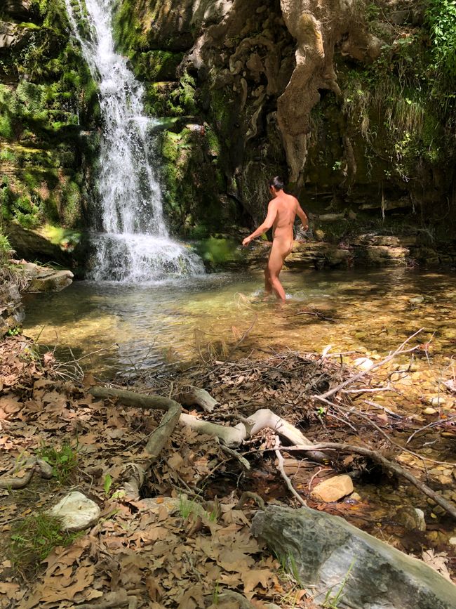 Hiking to the refreshing waterfall - Thassos