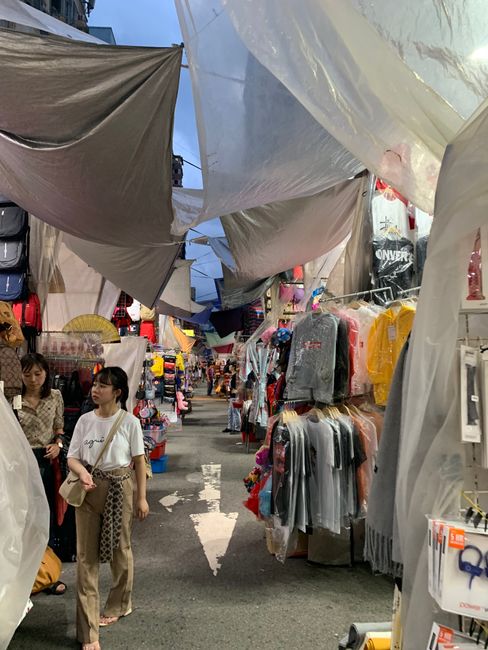 Ladies Market in Mong Kok