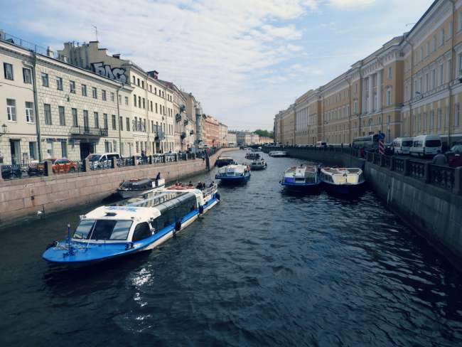 Kanaltour auf der Newa in St. Petersburg
