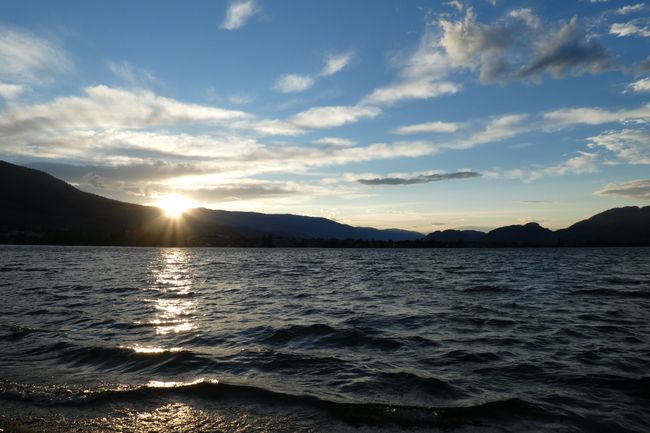 Sonnenuntergang am Okanagan Lake