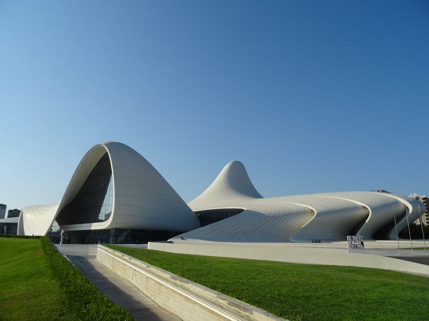 Heydar-Aliyev-Center 