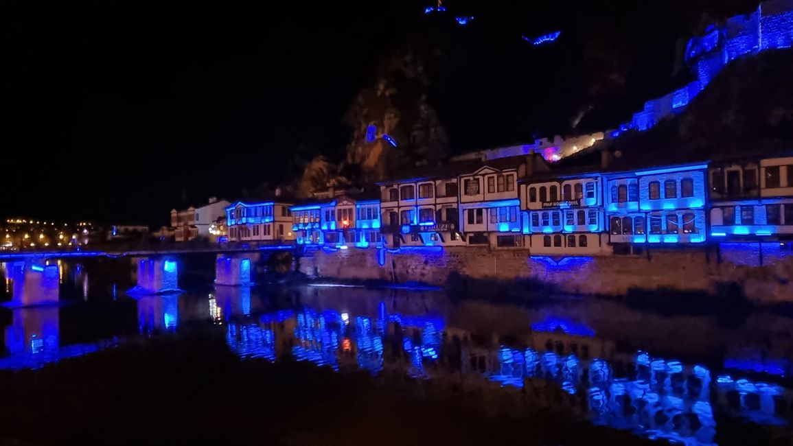 Amasya bei Nacht