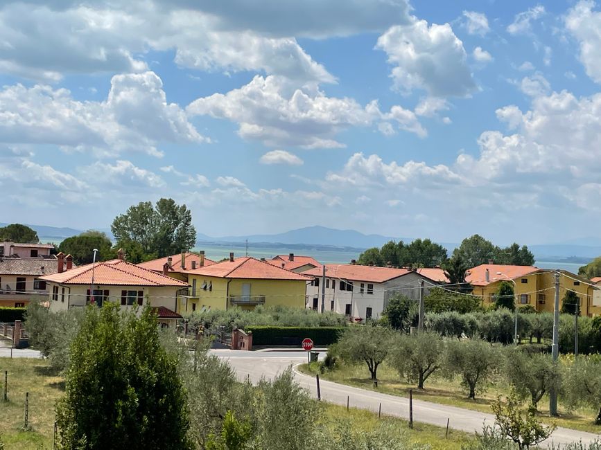 Umbria says goodbye to Tuscany