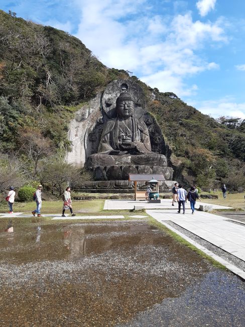 Trip to 'Sägeberg' and the Giant Giant Buddha