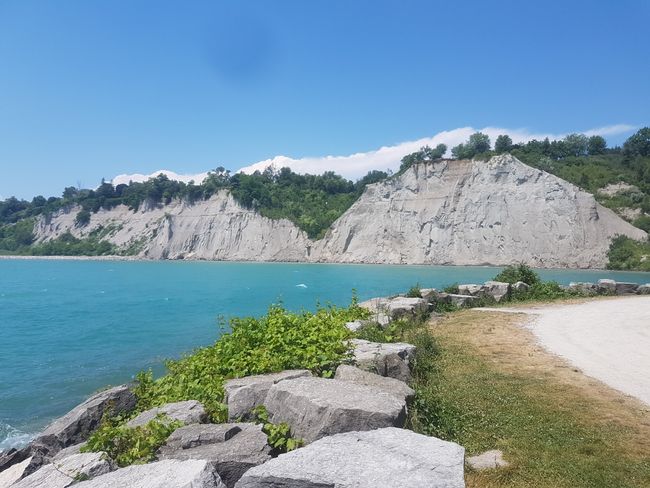 Cliffs at Bluffer's Park