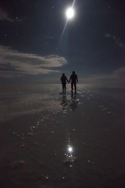 Auch nachts sieht man den Spiegeleffekt im Mondschein