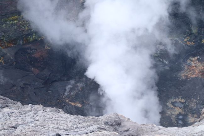 Bromo crater