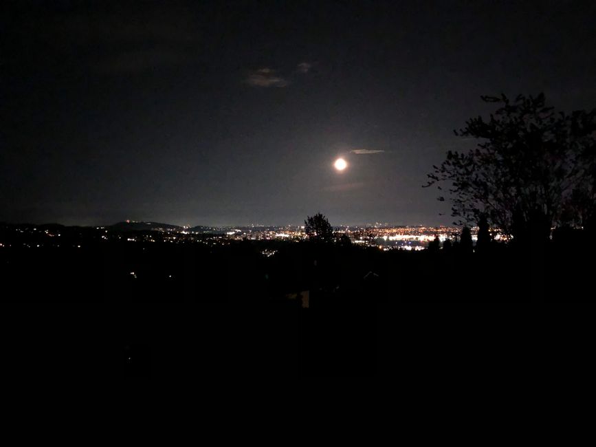 The moon over Vancouver