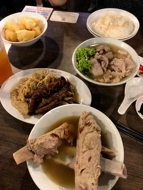 More Chinese food Ba kut Teh = pork rib soup