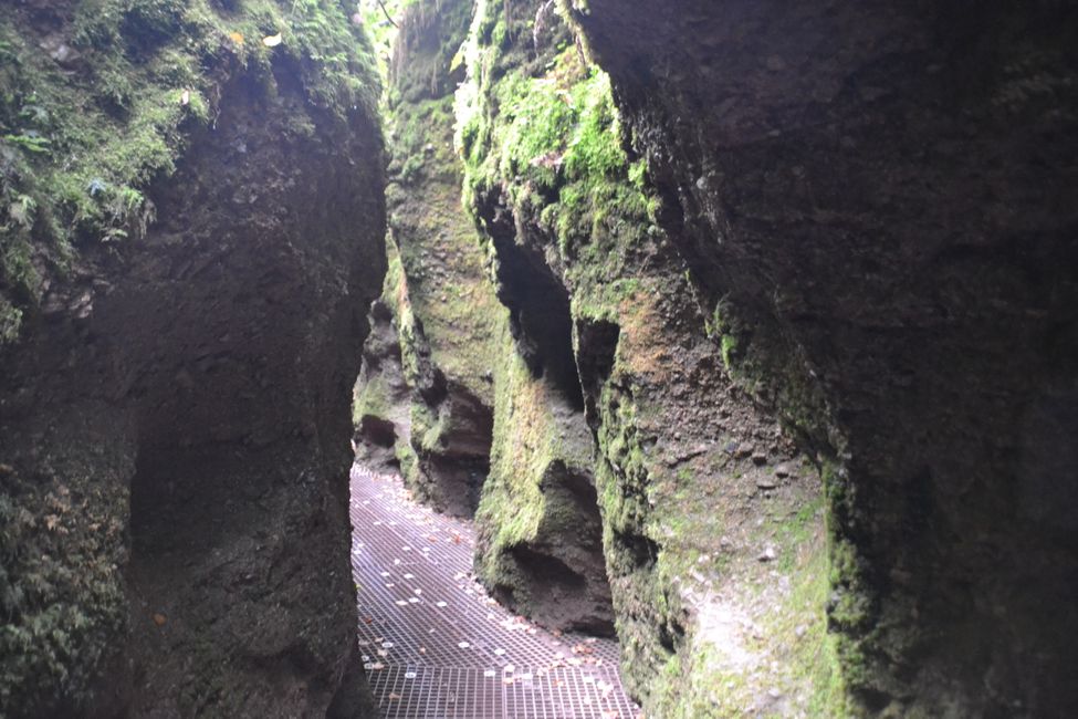 #3 Fairytale hike through the Dragon Gorge