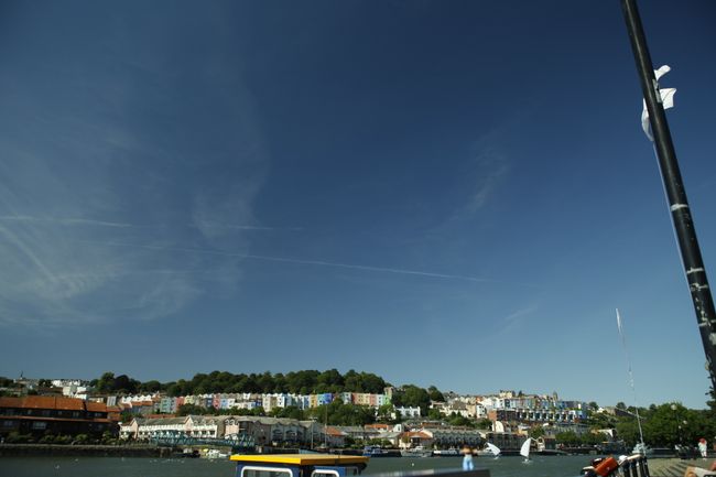 Ein Ausblick auf Bristol von der Anderen Seite des Hafenviertels