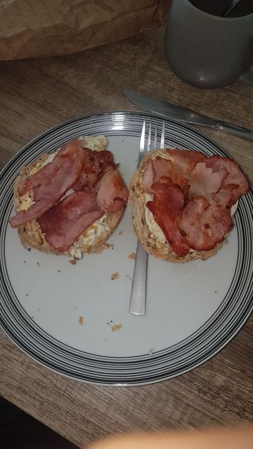 Next morning: Egg and bacon on bread rolls. 