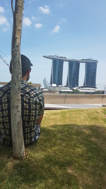 Singaapoor: arkitektuuraa fi galmoota daldalaa