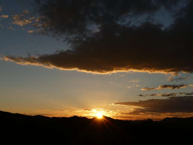 Sunset from our last rest area on the Red Centre Tour