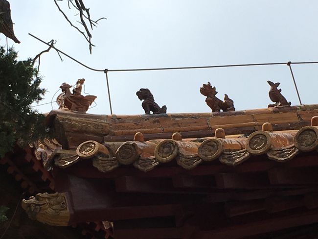 Some have the dragon inside the house, in China it's on the roof.