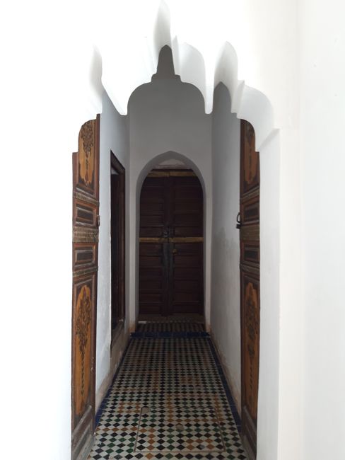 The majestic passages of Bahia Palace