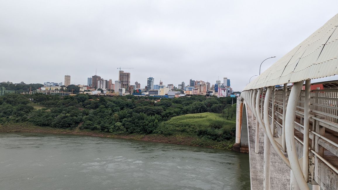 从伊瓜苏市到'FOG do Iguacu'