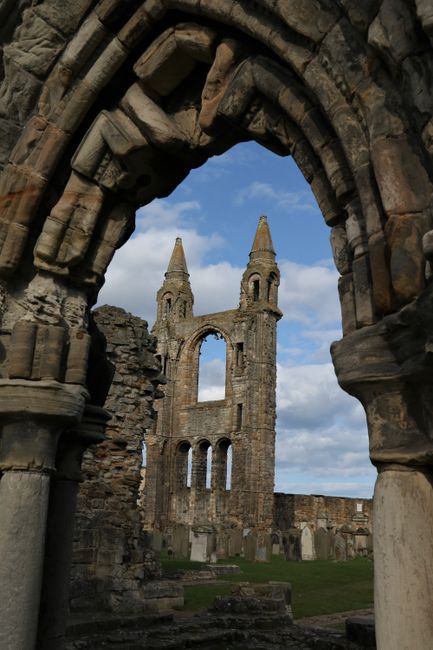 It was the largest church building in Scottish history