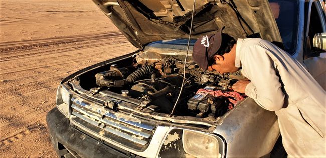 Oh, almost forgot - Firaz repairing his pick-up. Repairing? Nonsense. There's really no problem :0)