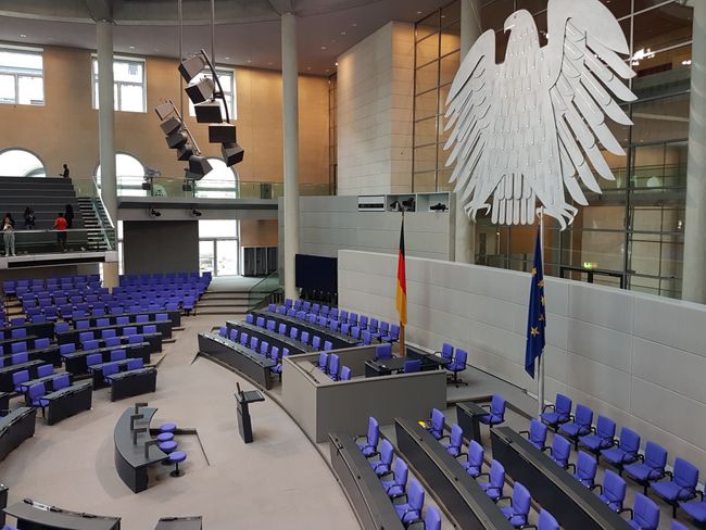 Bundestag ƒe agbalẽa