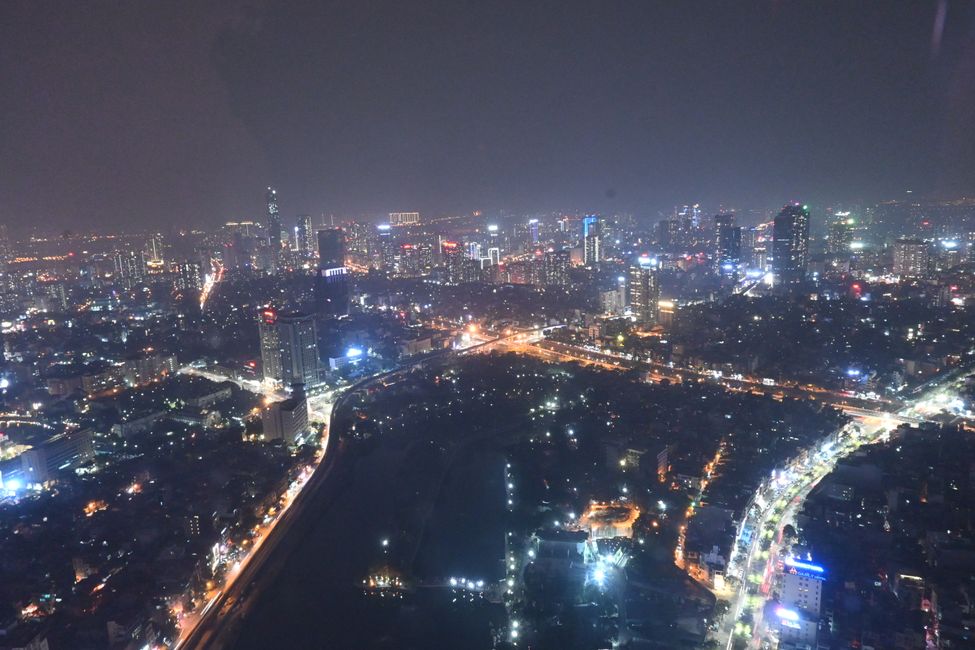 Hanoi at night